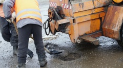 В Воткинске начался ямочный ремонт