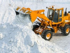 Работа по очистке частного сектора от снега продолжается