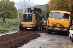 К 2020 году в районах Удмуртии восстановят 62 непроезжие дороги