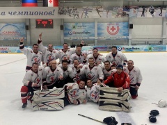 Поздравляем команду «Воткинские ракеты» с победой в ночной хоккейной лиге «Лига Надежды»