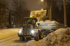 Зима в Воткинске: коммунальные службы борются со снегом на улицах города