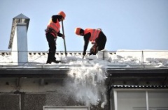 Коммунальщики напоминают о необходимости очистки крыш