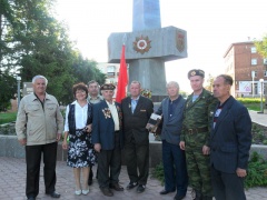 И помнит мир спасенный…