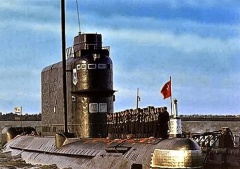 Ведутся поиски людей, знавших моряка-подводника Николая Кошкарова