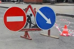 Закрыто движение транспорта по ул. Чайковского
