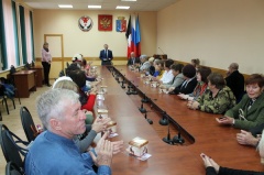 В Воткинске начались поздравления ко Дню пожилого человека