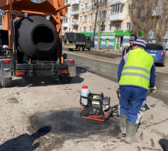 Дорожники приступили к ямочному ремонту