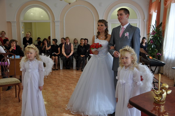 кабинет в загсе. управление загс г воткинска удмуртской республики. загс воткинск режим работы. загс г воткинск. работники загс воткинск.