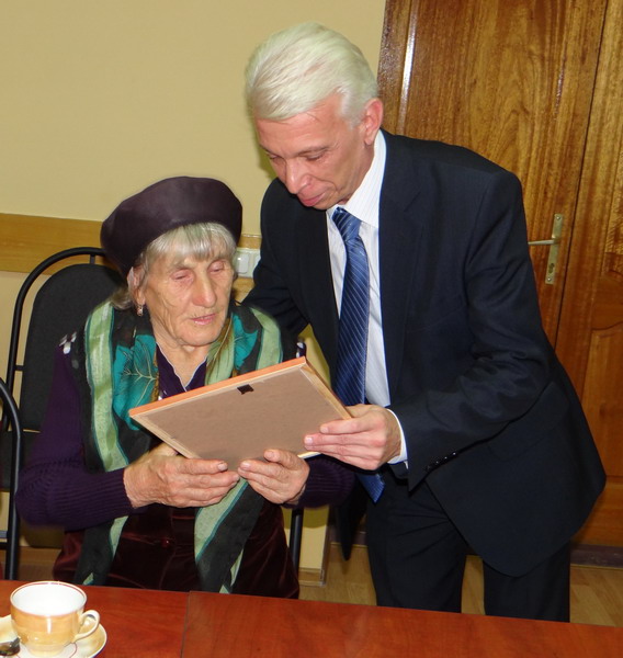 DSC01622-Res.jpg